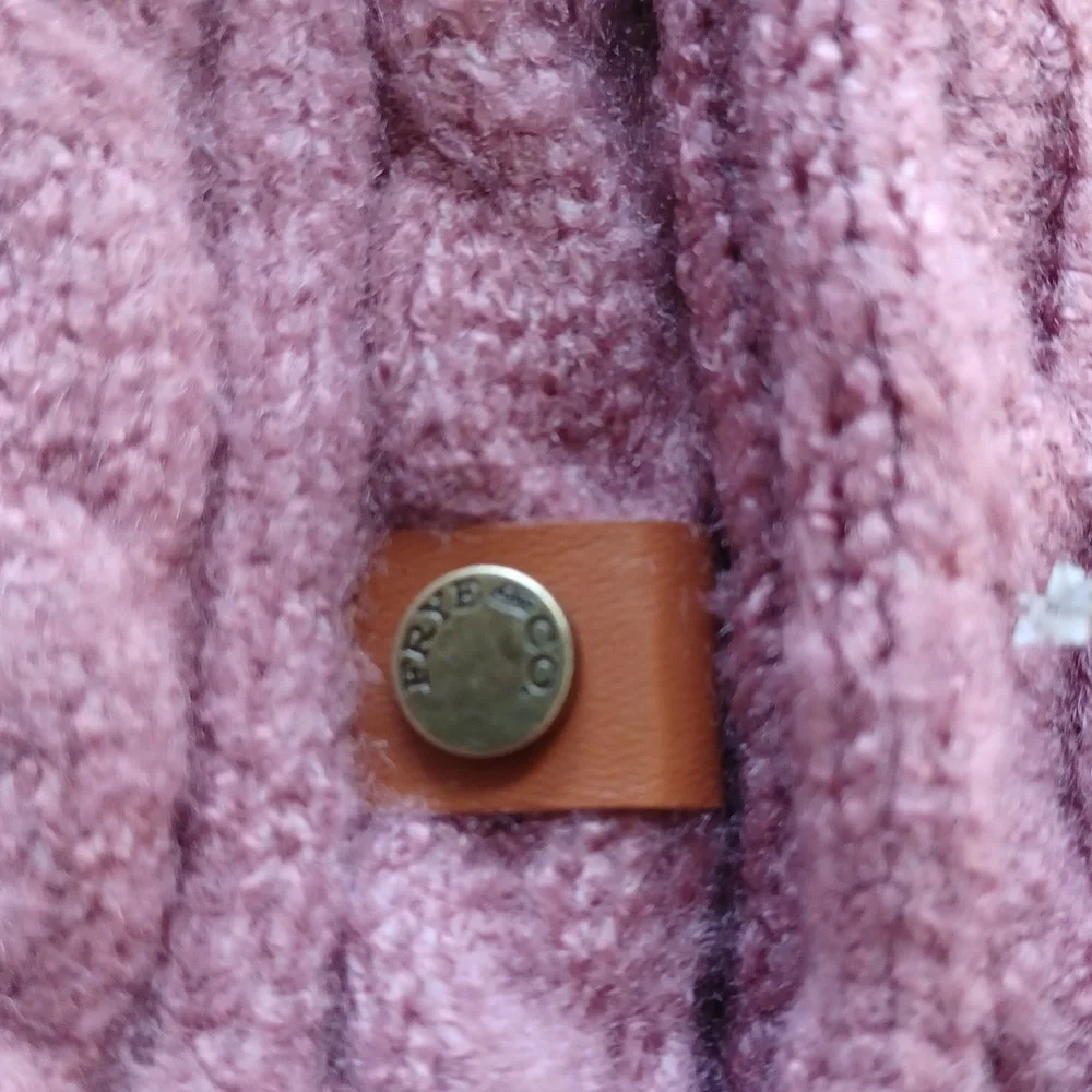 Frye Cable Knit Scarf with Pom Poms!